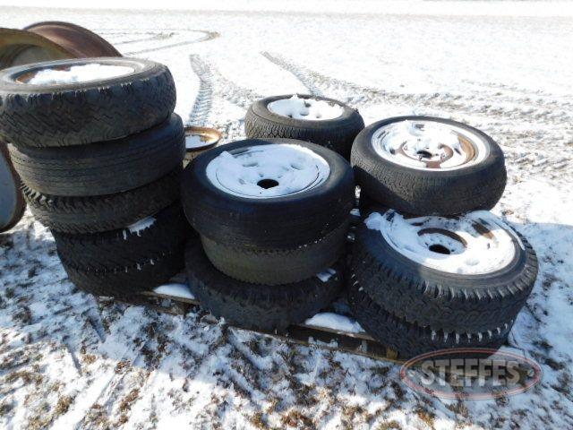 (17) assorted tires and rims_1.jpg